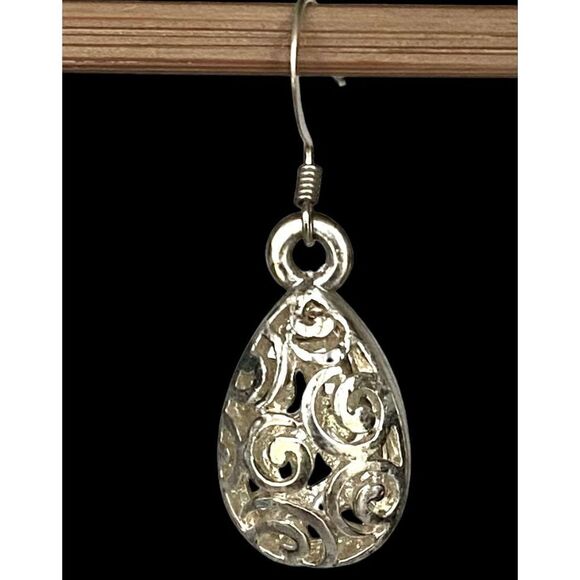 HE# Lovely Vintage Silver Dangle Earrings - Picture 5 of 6